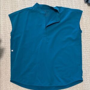 Figs Women's Teal Short Sleeve Top